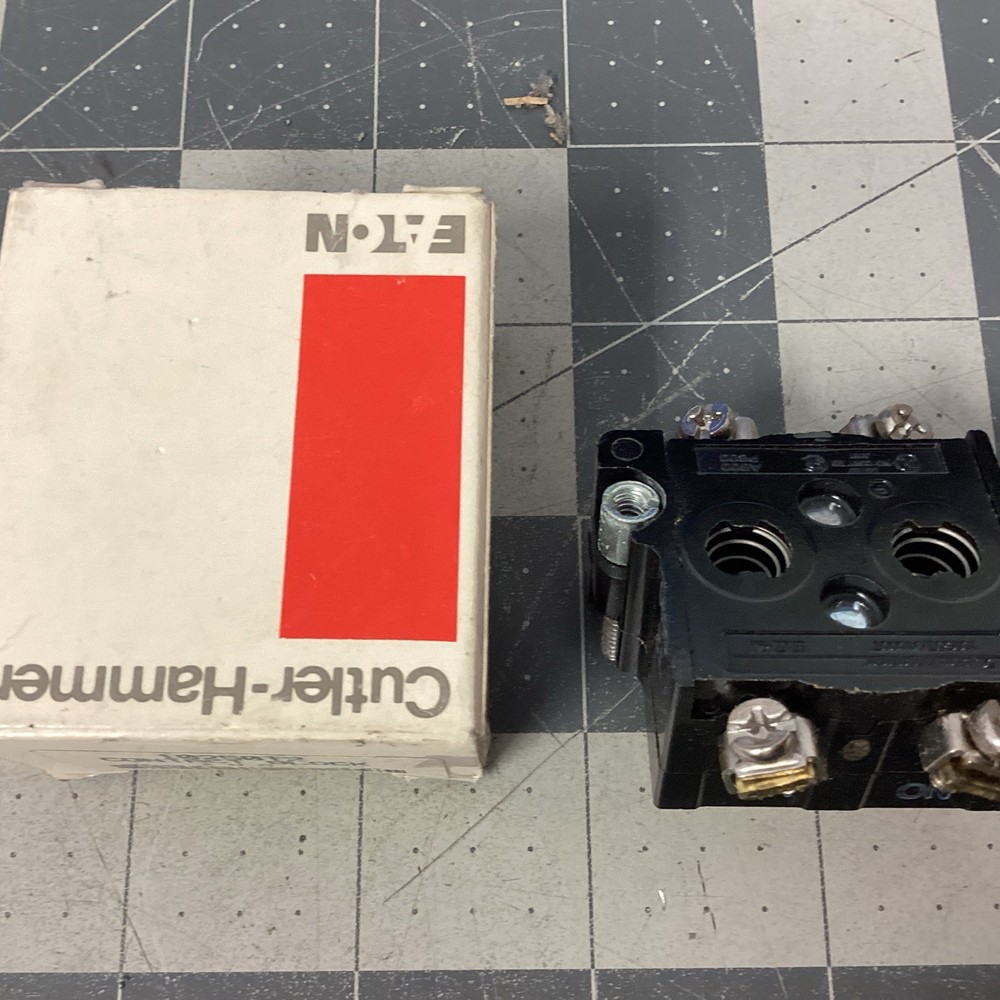 Cutler Hammer Selector Switch 1025012 (LPW25P)