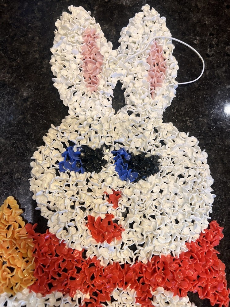 POPCORN PLASTIC *EASTER BUNNY* --18" --Vintage 1970-80's Original
