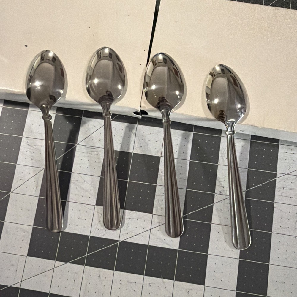 Oneida Unity (4) Teaspoons Stainless Flatware Replacements USA - Set Of (4)