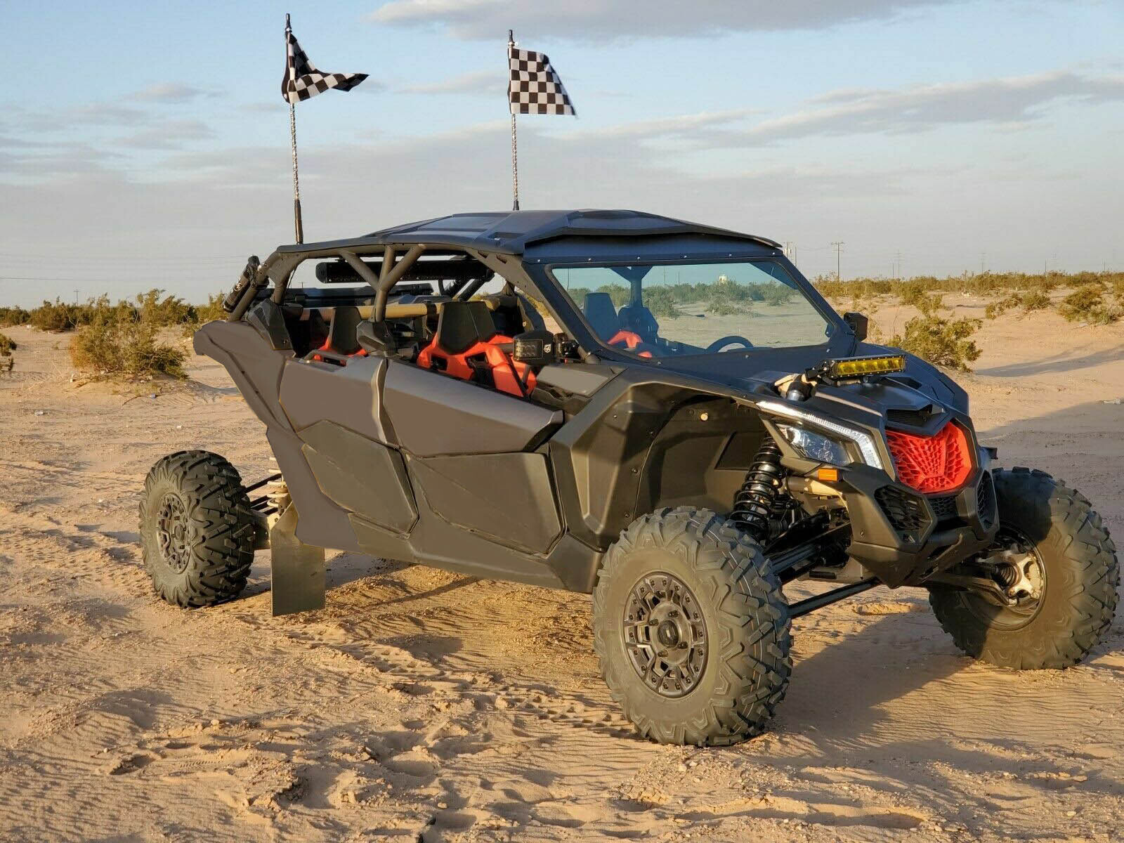 Full Glass Windshield W/O wiper For 17-23 Can-Am Maverick X3 XDS XRS- UV Protect