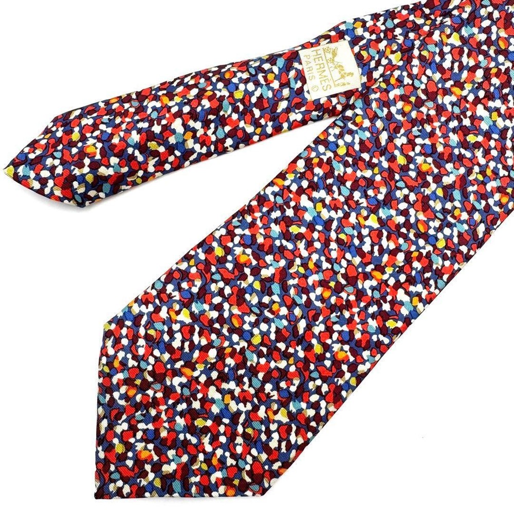 HERMES 100 Silk Tie Multicolor