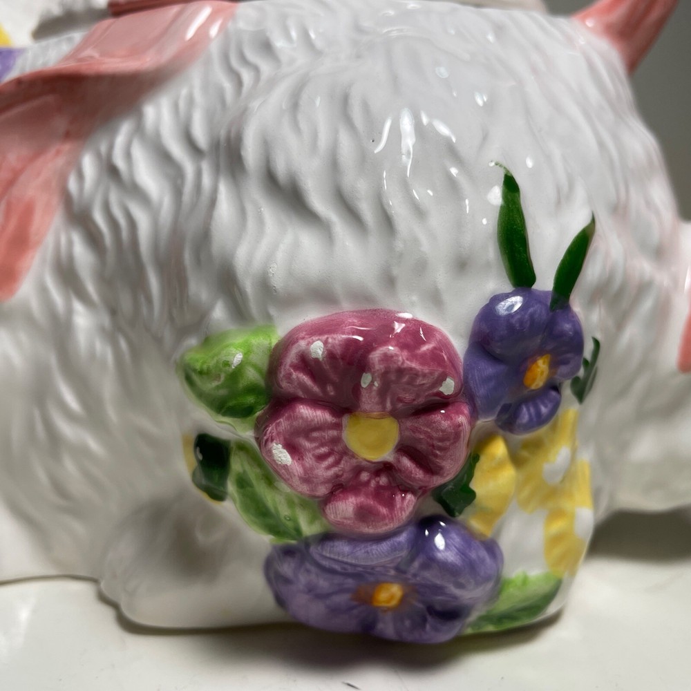 ABC Distributing Rabbit Easter Bunny Spring Teapot 1996 *FLAWS *