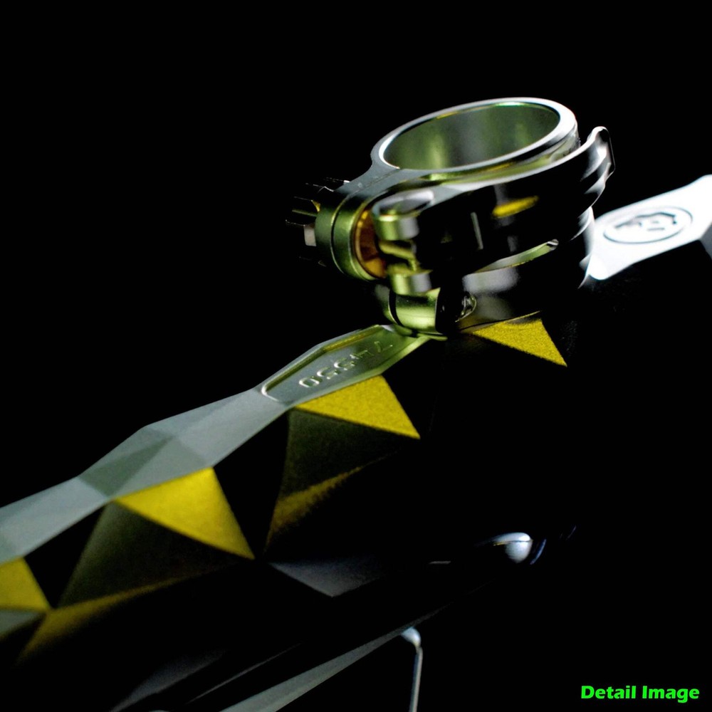 Infamous CS3Pro - Warlord (Graphite/Sandstone)