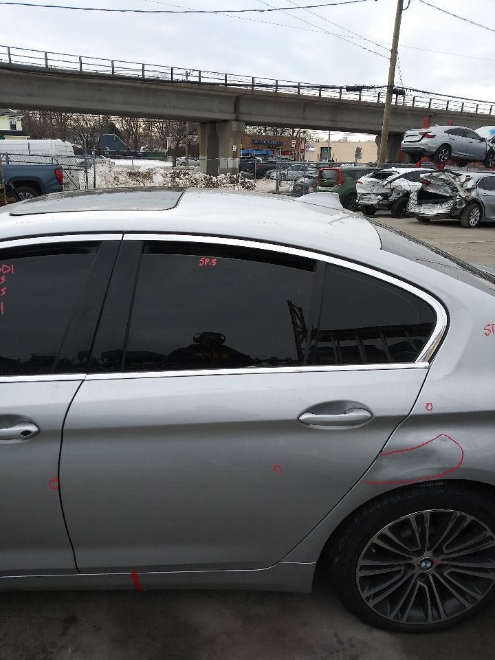 2019 BMW 530I MAIN 10.25 " DISPLAY SCREEN BLACK ID 8715339