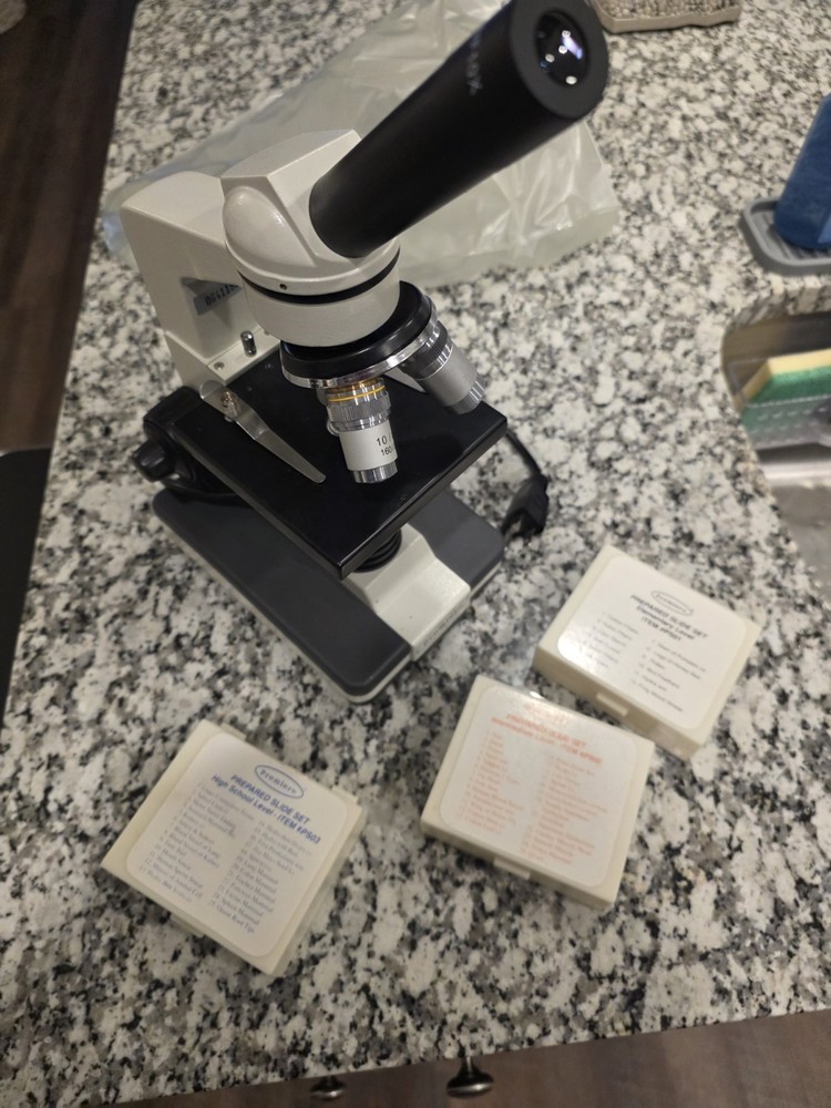 Microscope With Sample Slides