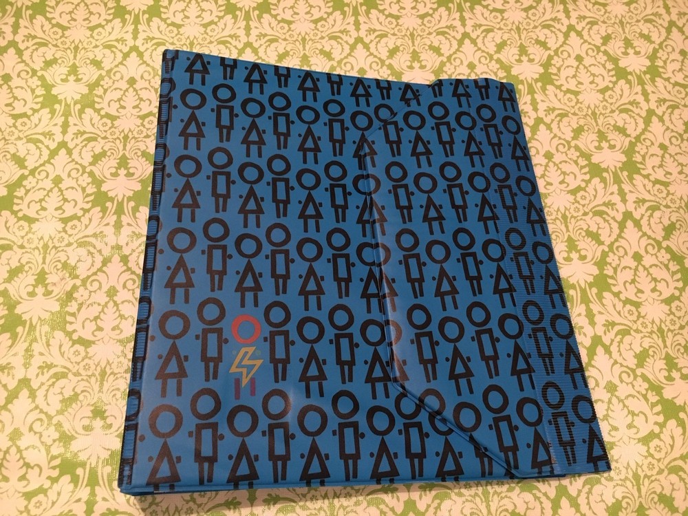 Yoobi I Am Other Three Ring Binder