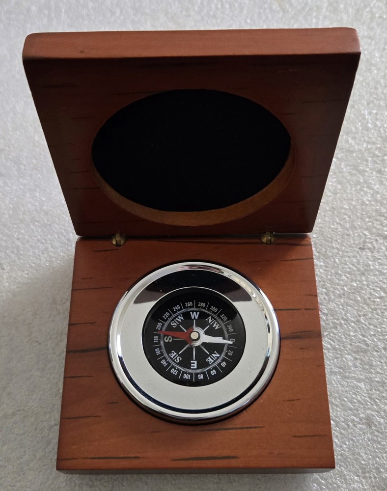 Vintage Ware Compass in Wood Box