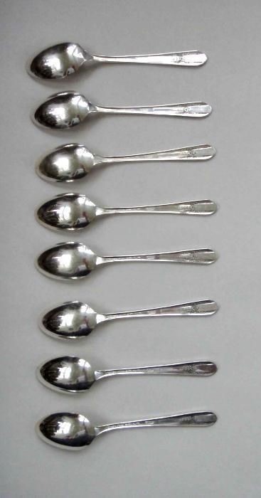 LOT REFLECTIONS ROGERS MFG.CO extra plate SILVERPLATE FLATWARE 8pc TEA SPOONS