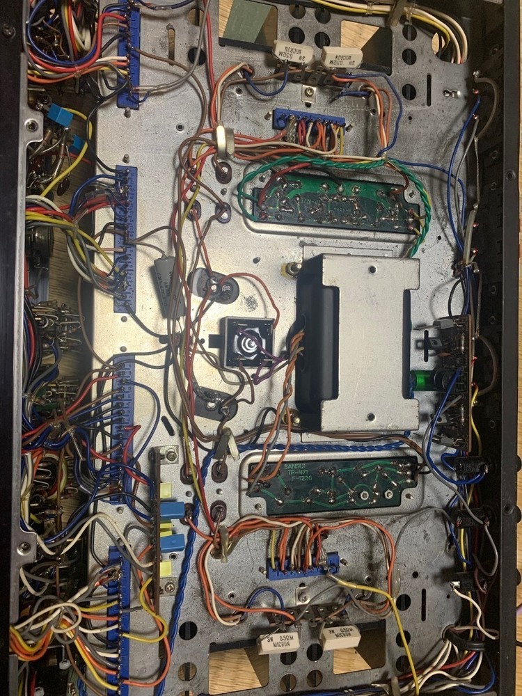 SANSUI AU-888 Solid State Audio Transistor Stereo Amplifier...