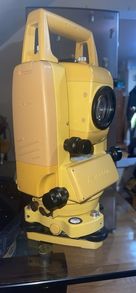 Topcon GTS 229