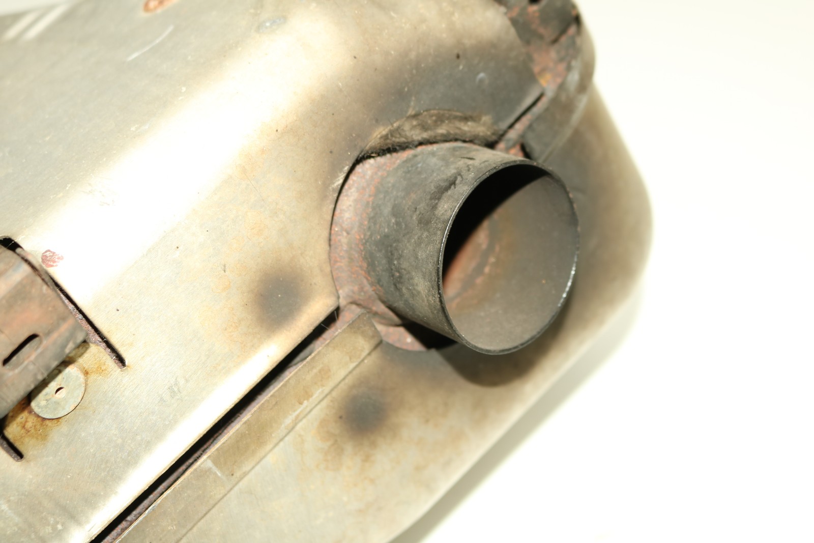 2016 Ski-doo Renegade Backcountry 146" 600 Etec Xm Exhaust Silencer Muffler Pipe