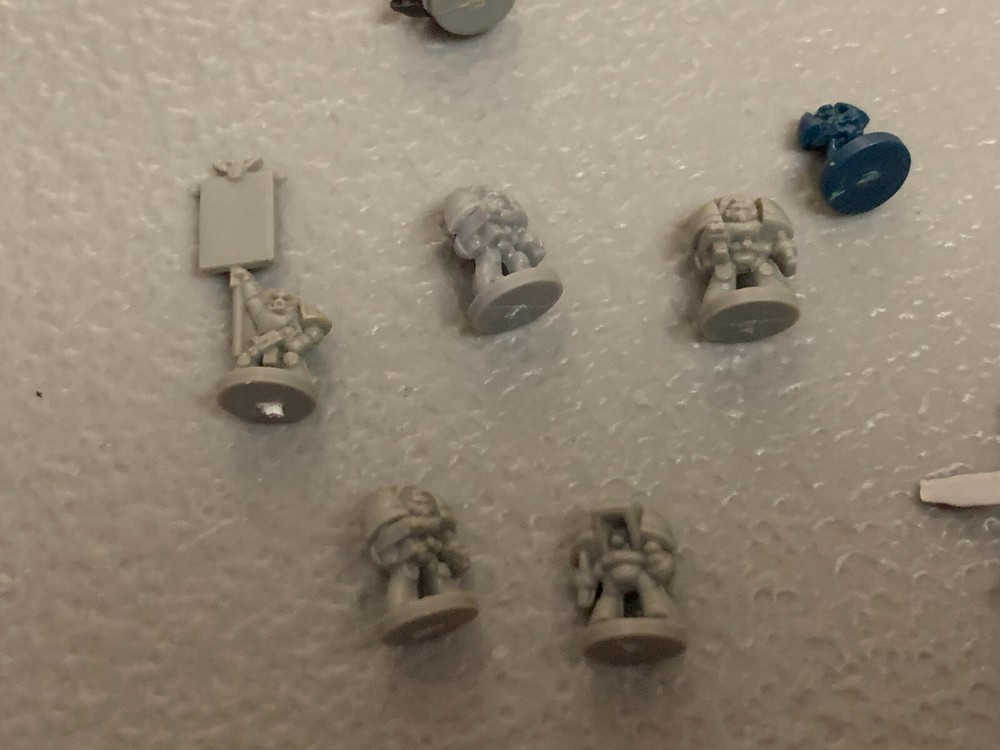 A11360 EPIC WARHAMMER 40K SPACE MARINES MIXED RANDOM LOT