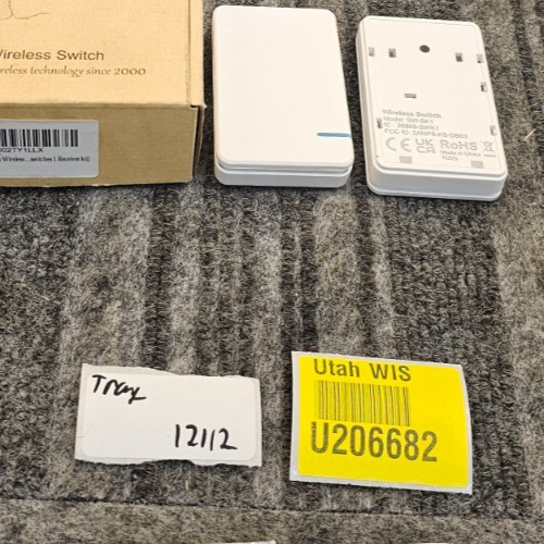 Thinkbee 3 Way Wireless Switch and Receiver, Dual Remote Control