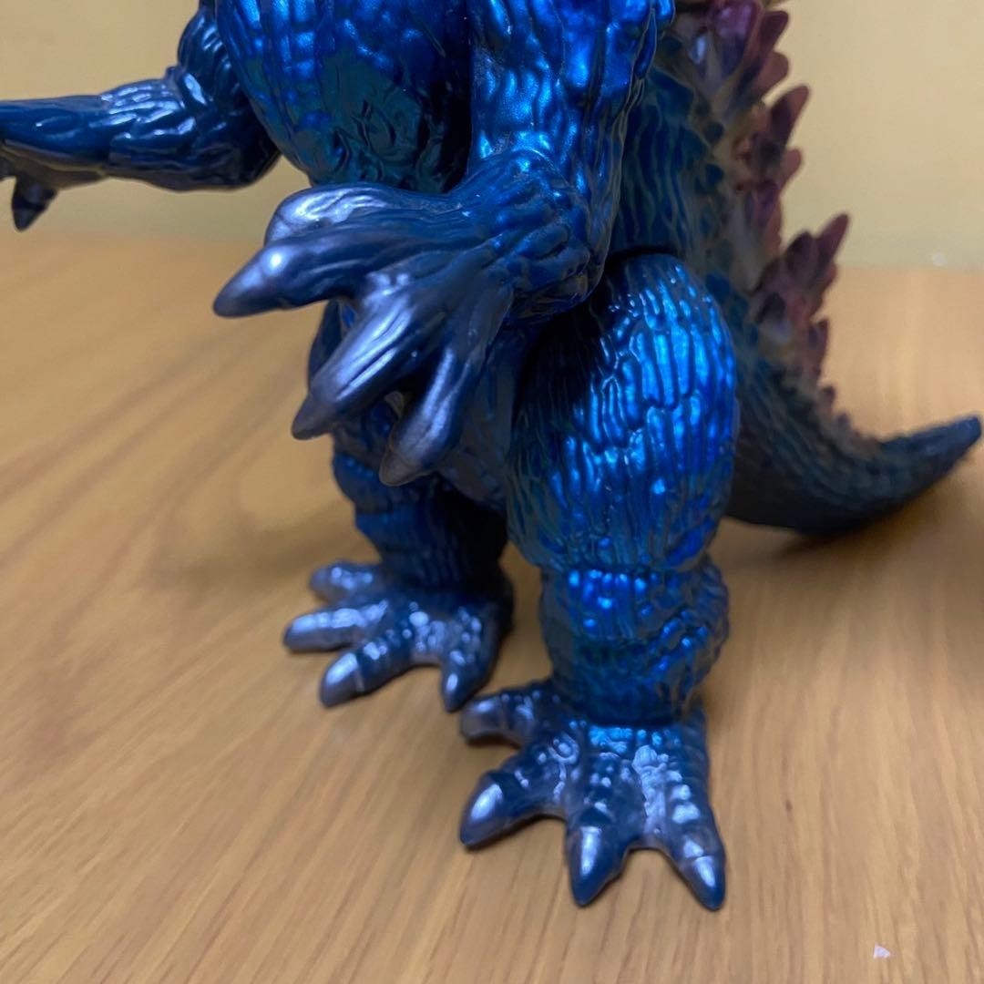 Video Fan Club Limited Edition M1 2000 Godzilla Soft Vinyl 5398 From Japan