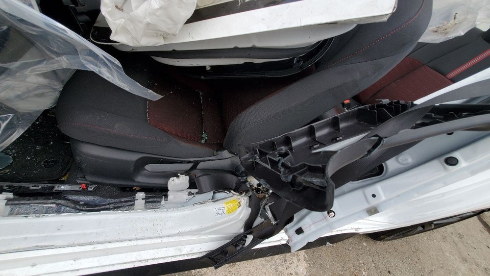 COROLLA 2023 CONSOL ARMREST