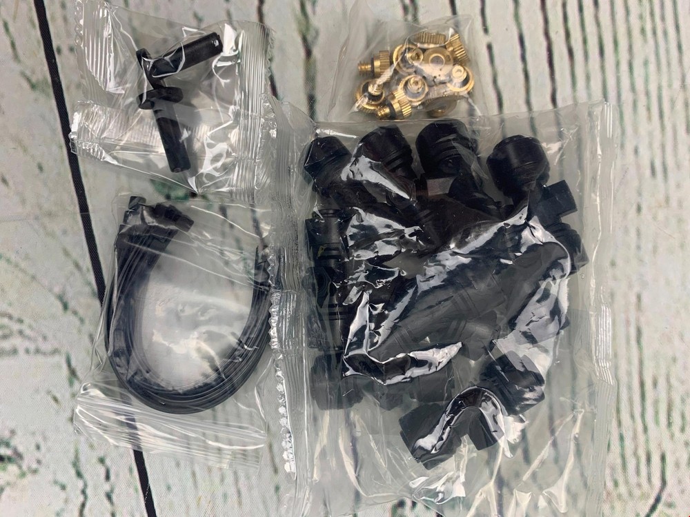 10pcs Misting Nozzles Kit Include Water Misting Nozzle Tees Thread 1/4