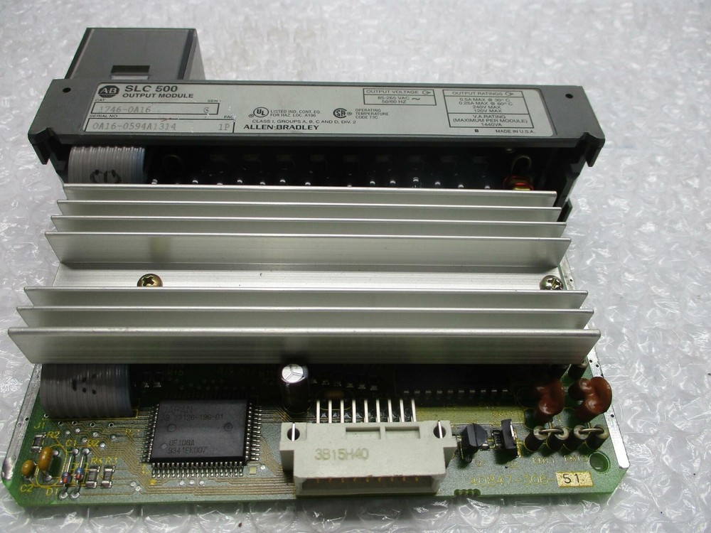 ALLEN BRADLEY 1746-0A16 SER.C OUTPUT MODULE NSNP