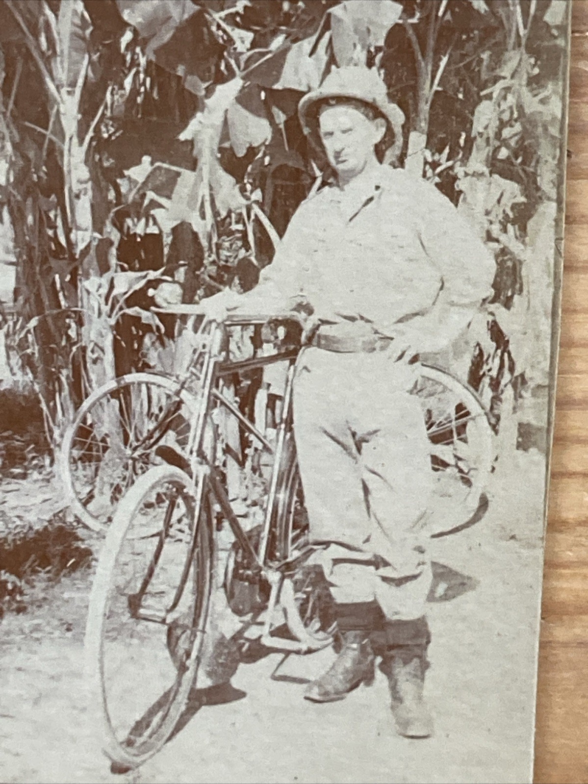 WWI era Photo Army Soldiers In Pith Helmets w/ Bicycles Portrait 6x4cm