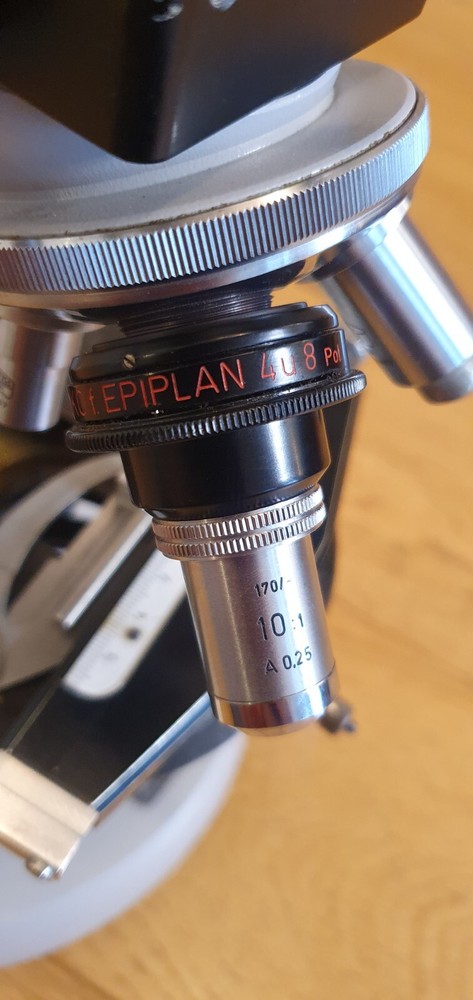 Carl Zeiss microscope 4653581