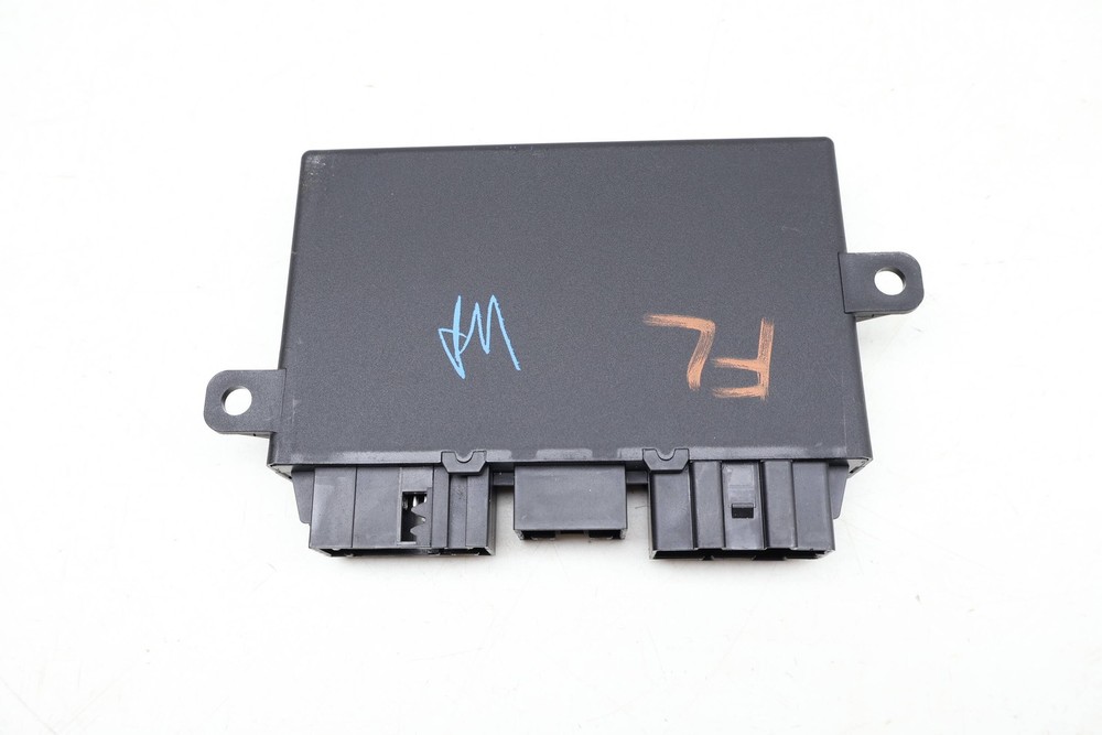 2015-2024 PORSCHE MACAN - Front SEAT Memory Control Module 95861876004