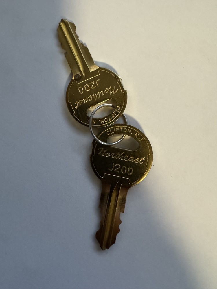 Northeast J200 Keys (2 keys)