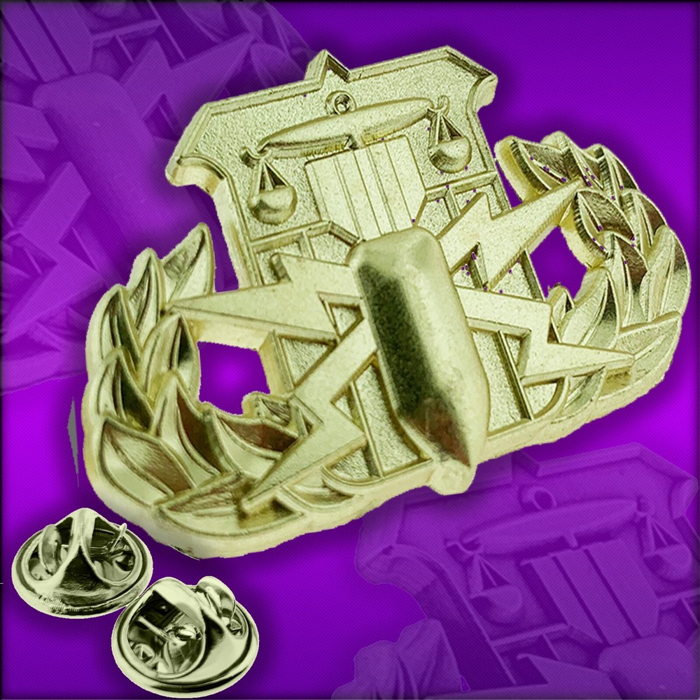 Hazardous Devices Technician HDT "Bomb Squad" Basic Uniform Pin in Gold