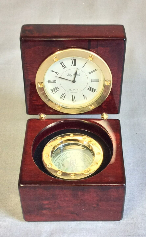 Maroon Glossy Finish Bey Berk Clock & Compass Square Cube Box