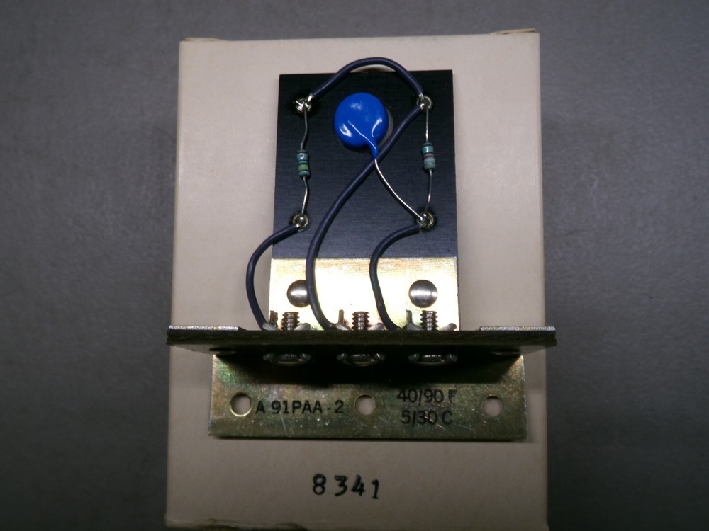 JOHNSON CONTROLS A91PAA-2 RETURN AIR SENSOR NOS