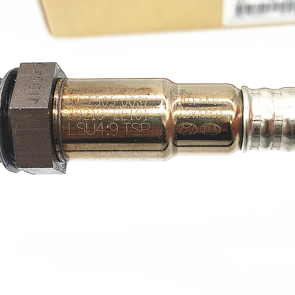 Genuine Oxygen O2 Sensor For Hyundai Elantra Kona Kia Soul Forte 1.8L 2.0L 2015+