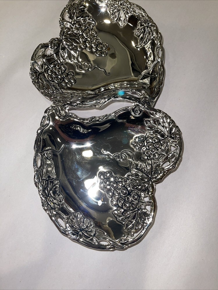 Godinger Silver Art Co Double Heart Silver Plated Serving Dish Grape Design