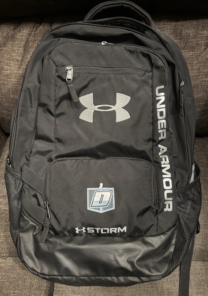 Preowned Under Armour Medium/Large Black & Gray Backpack Bag