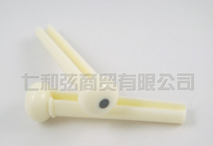 Plastic Acoustic Guitar Pins