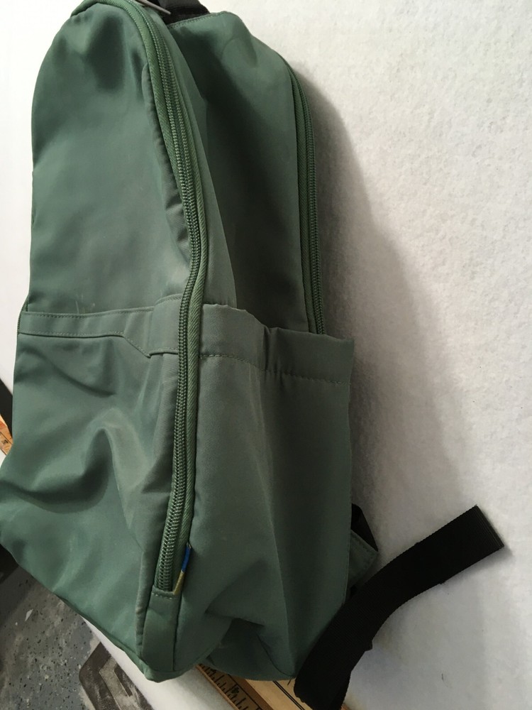 Open Story Backpack / Green light