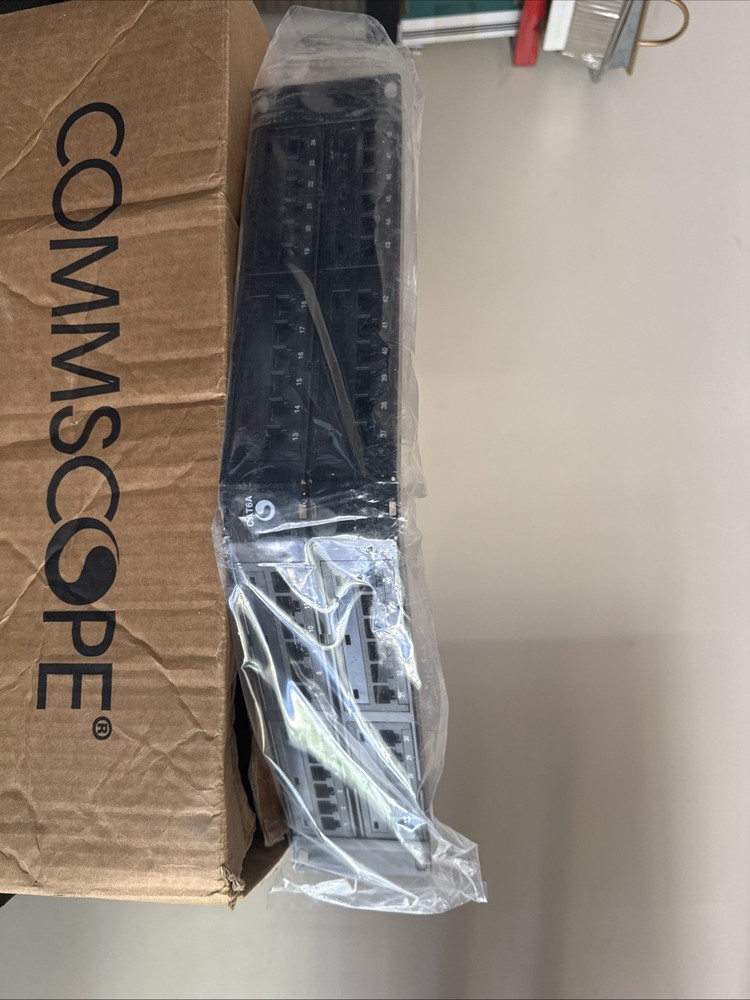 Commscope angled Patch Panel48 Port