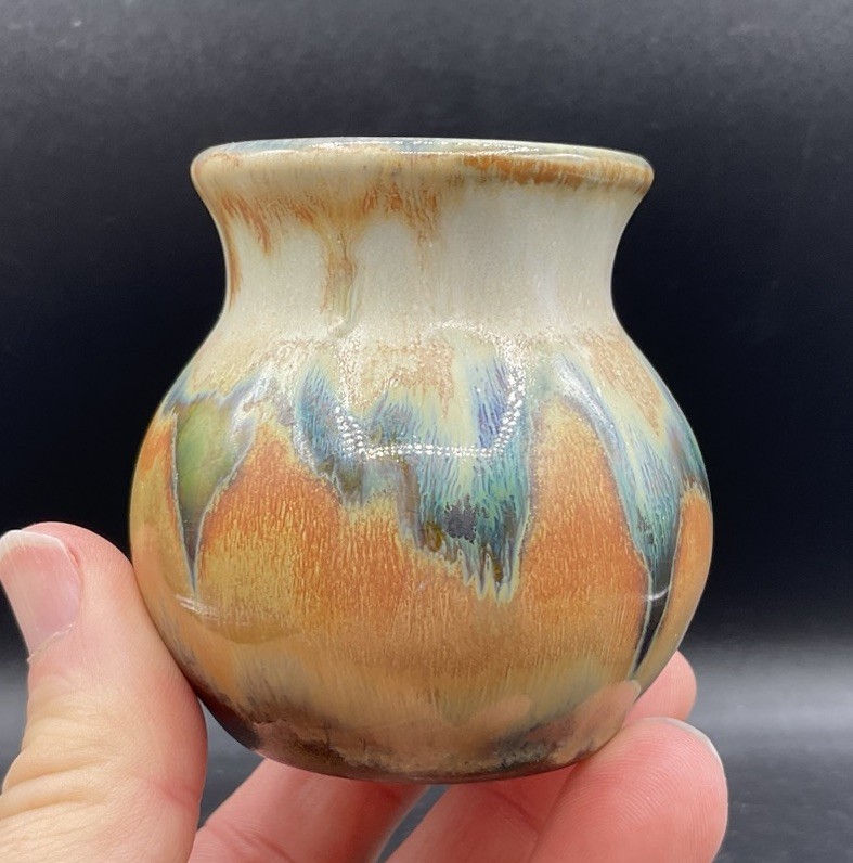 VINTAGE SMALL DRIP GLAZE POTTERY VASE