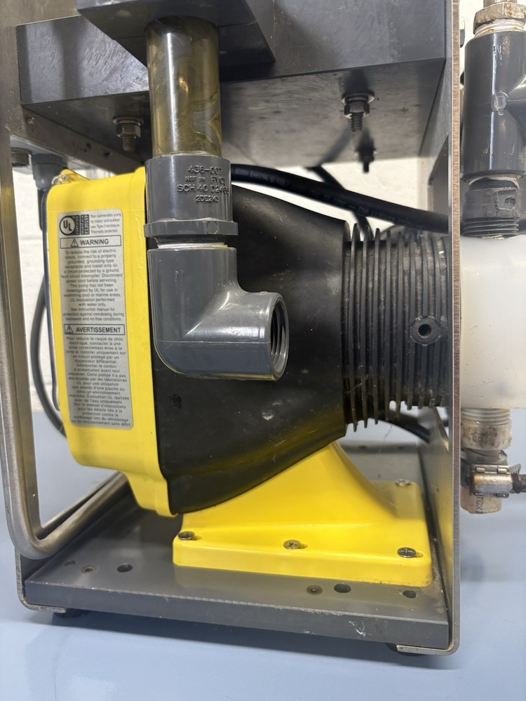 UGSI Chemical Feed Polyblend Polymer Feed System Part No. PB200-2 Mixing System