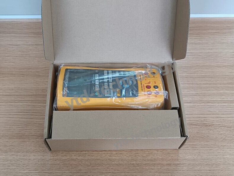 Fluke 725S Multi-Function Process Calibrator/NEW