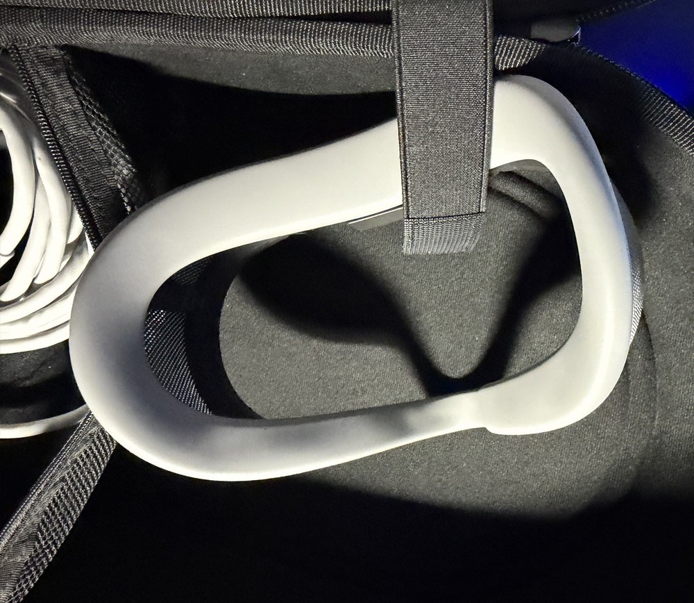 Meta Quest 3S 128GB Bundle