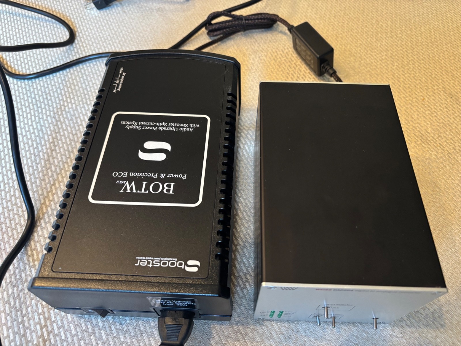 Weiss Dac204 and Sbooster power supply used