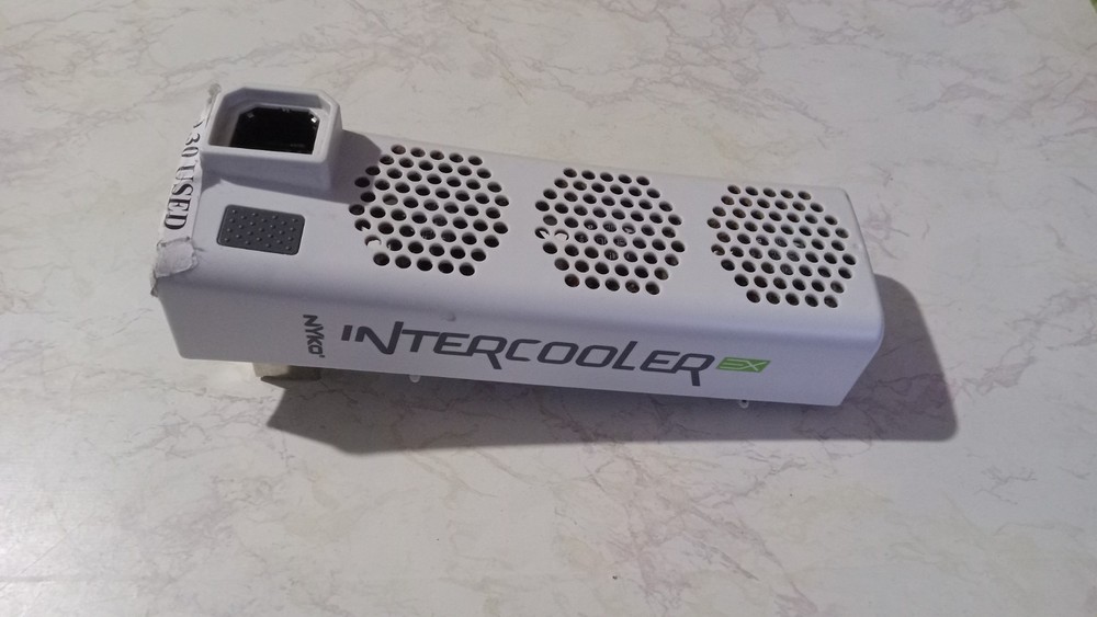 Xbox 360 Nyko Intercooler Original Model Prevents Console Overheating Tested