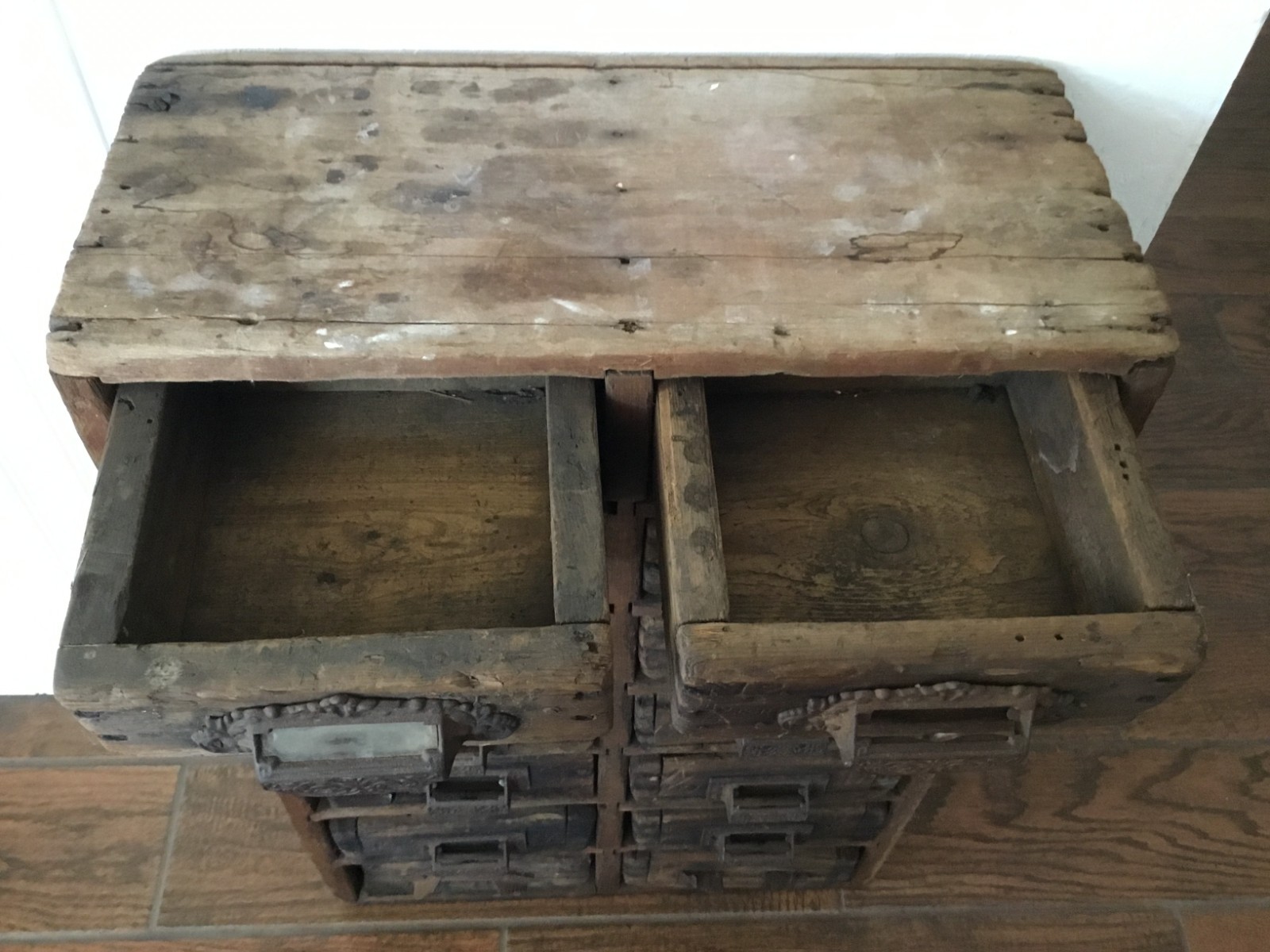 ANTIQUE APOTHECARY / HARDWARE STORE 14 DRAWER WOODEN CABINET "LOOK"