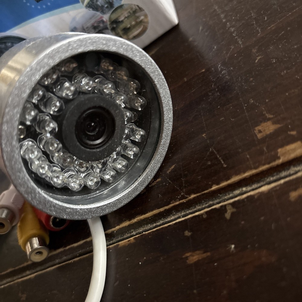 Wall Mount Security Camera New Open Box Not Tested