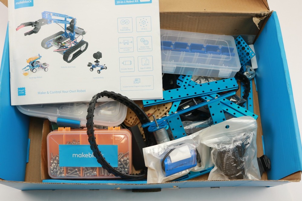 Makeblock Ultimate 2.0 Robot Kit Parts AS IS