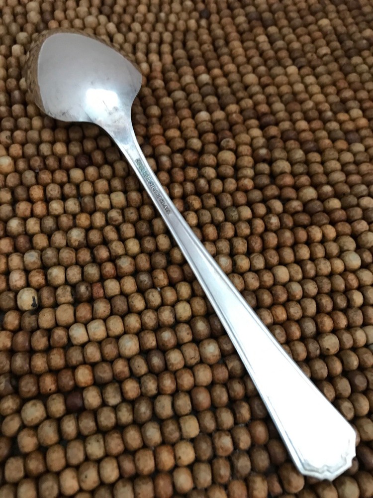 Oneida SHELTON Silverplate Beaded Diamond Scroll Flared PLACE SOUP SPOON 7"