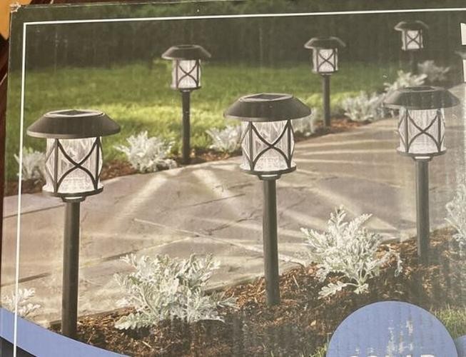 REPLACEMENT PART Hampton Bay Solar LED Landscape Pathway Lights Cover - Black