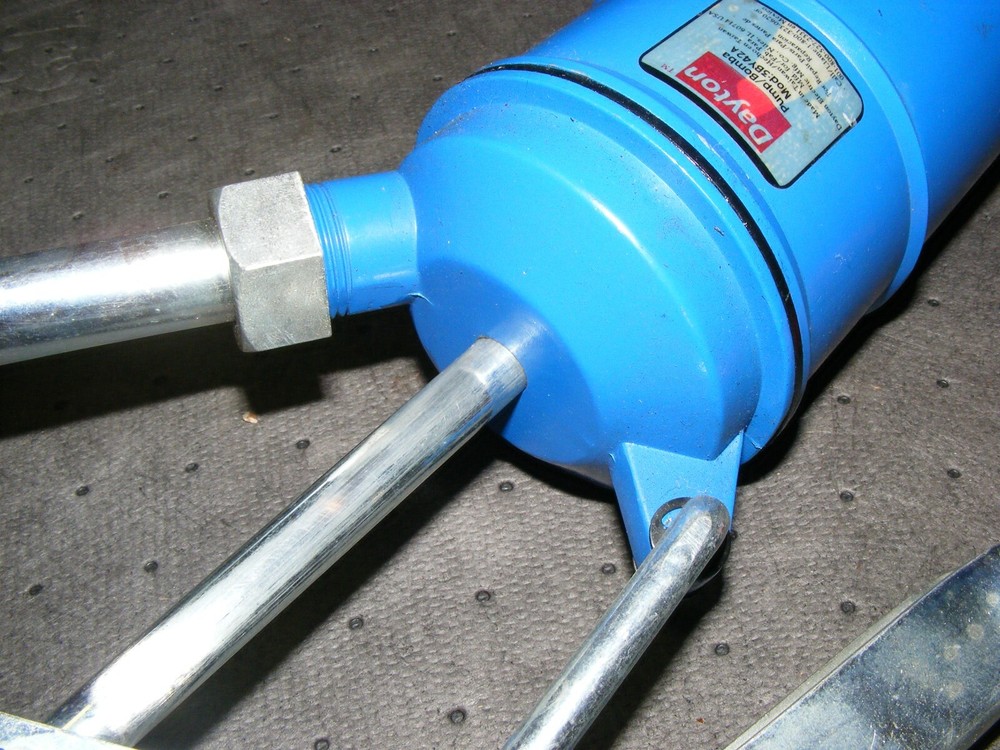 Dayton 3BY42A Drum Pump