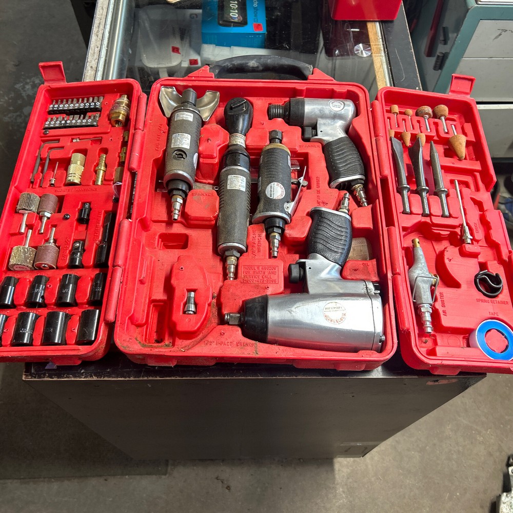 Mastergrip 77 pc Air Tool Set Missing Some Impact Spanner Die Grinder Ratchet ++