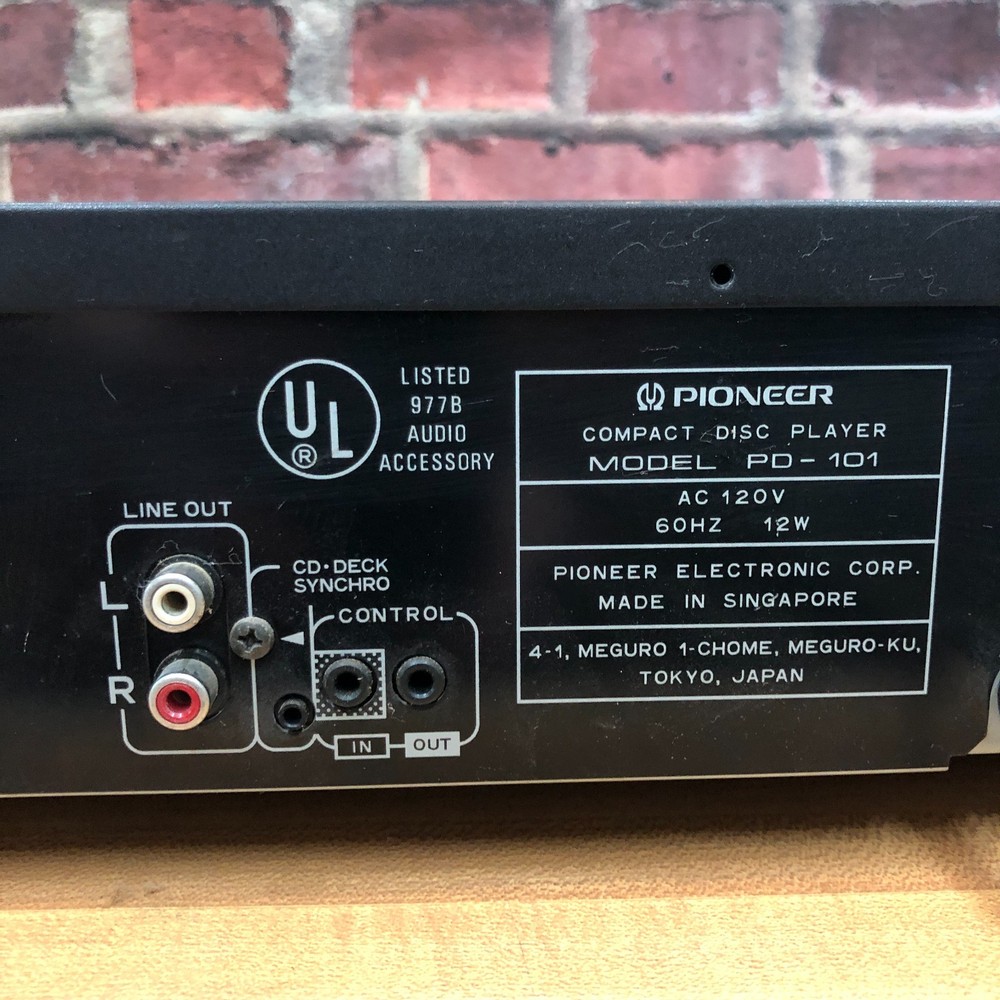 Pioneer PD-101 Compact Disc Player – Pulseflow D/A Converter – Tested & Working