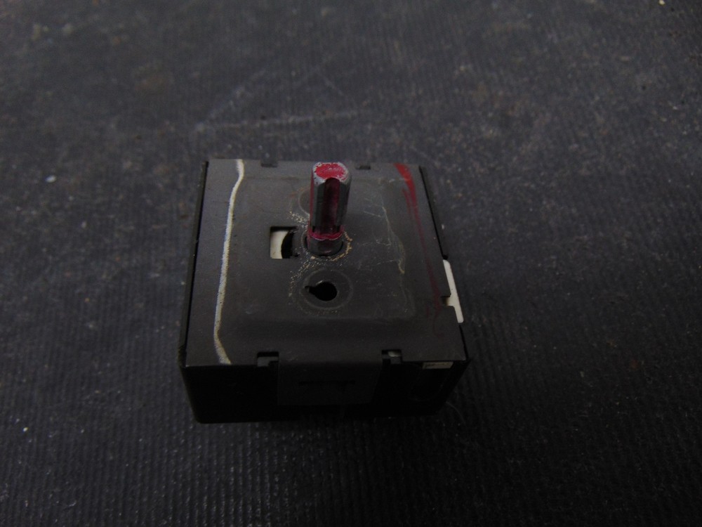 Gibson Range CEC3S5WSAD Burner Switch 1313766