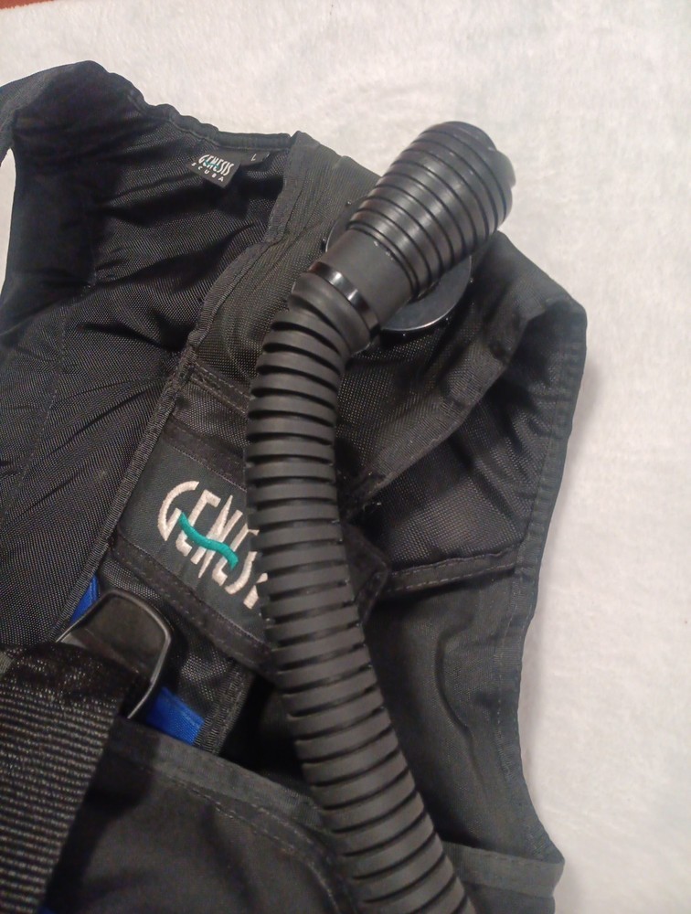 PHANTOM GENESIS SCUBA VEST BUOYANCY COMPENSATOR Size Large ...Mint Condition